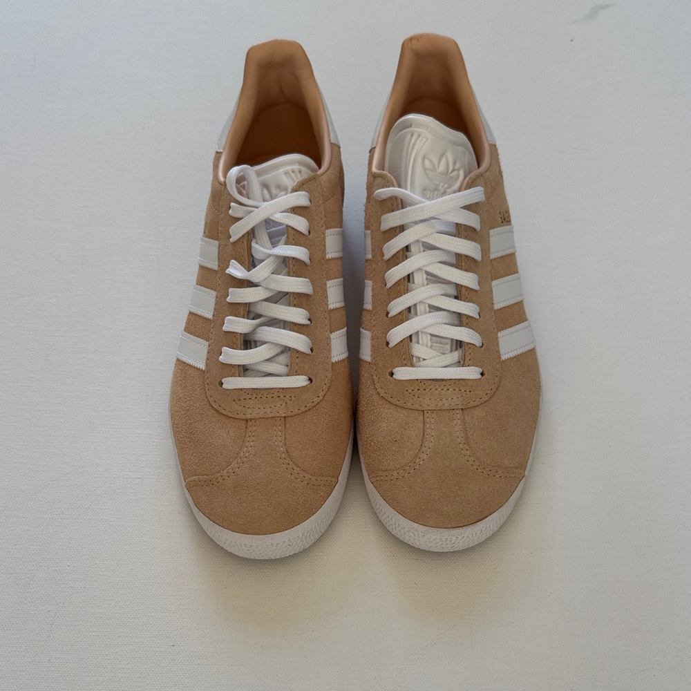 adidas Suede Low-Top Sneakers in Tan & White